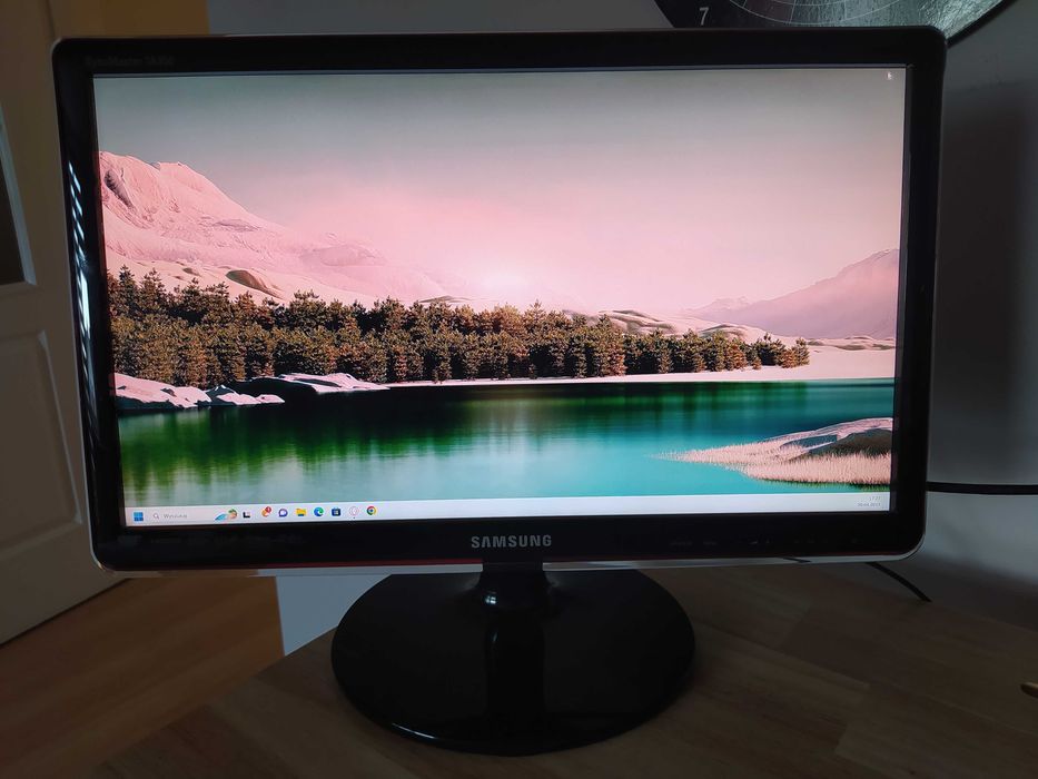 Monitor Samsung 22 cale Full HD