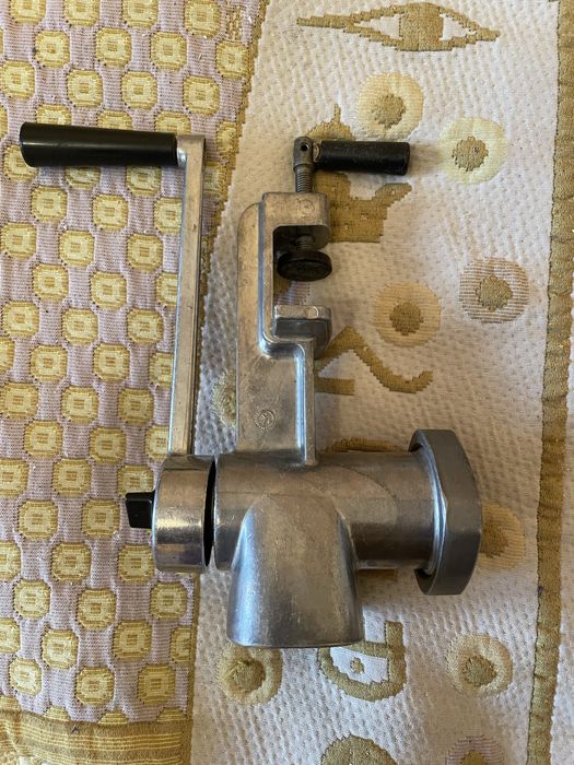 Мʼясорубка металева важка