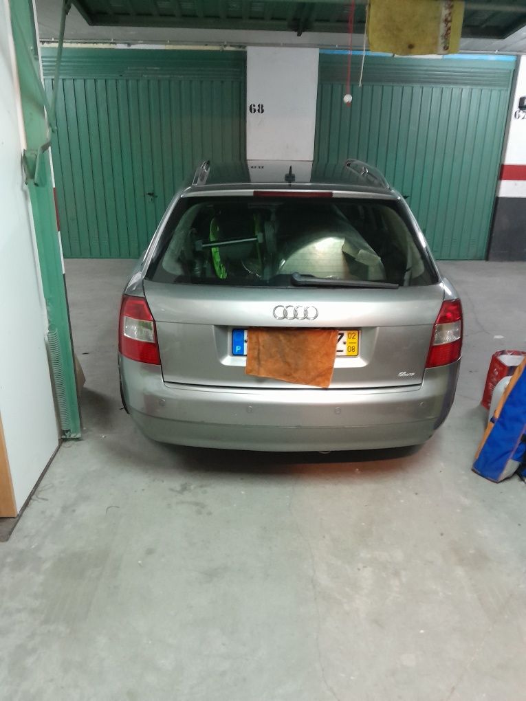 Carinha audi A 4 B6 1900 de 130 cavalos