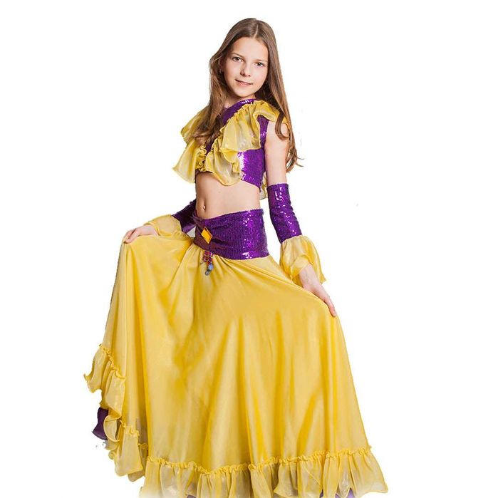 Продам  карнавальные восточные и национальные костюмы.