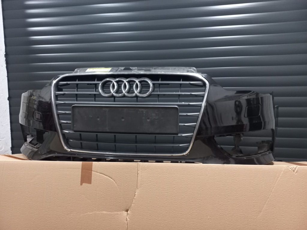 Zderzak Przod Audi A3 8V lift czarny LY9B