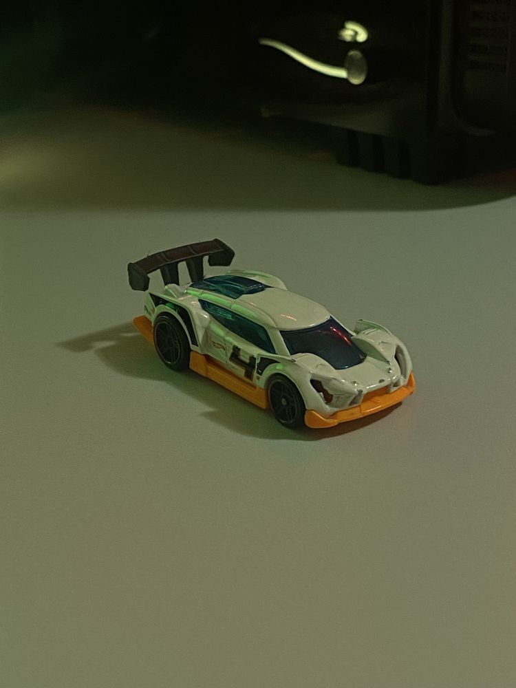 Hot Wheels Super Blitzen 2010