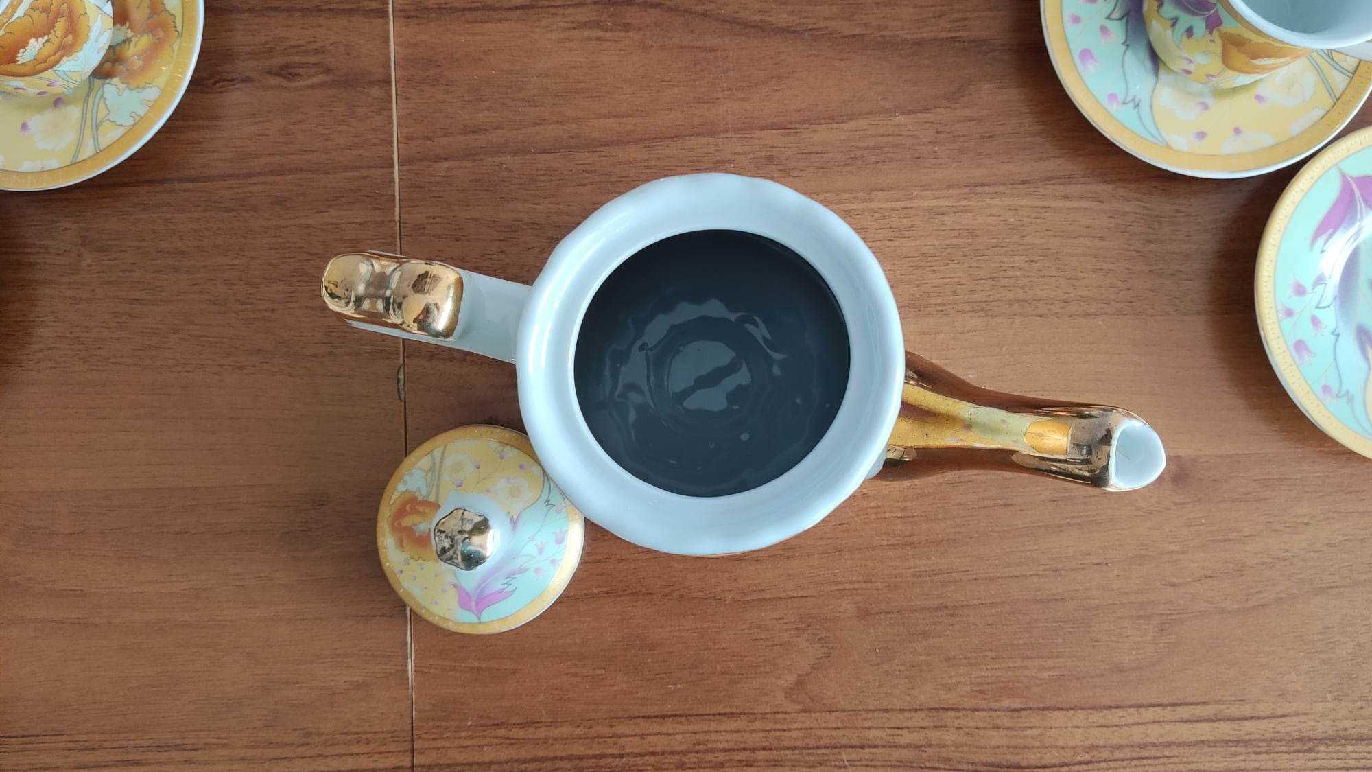 Zestaw porcelanowy