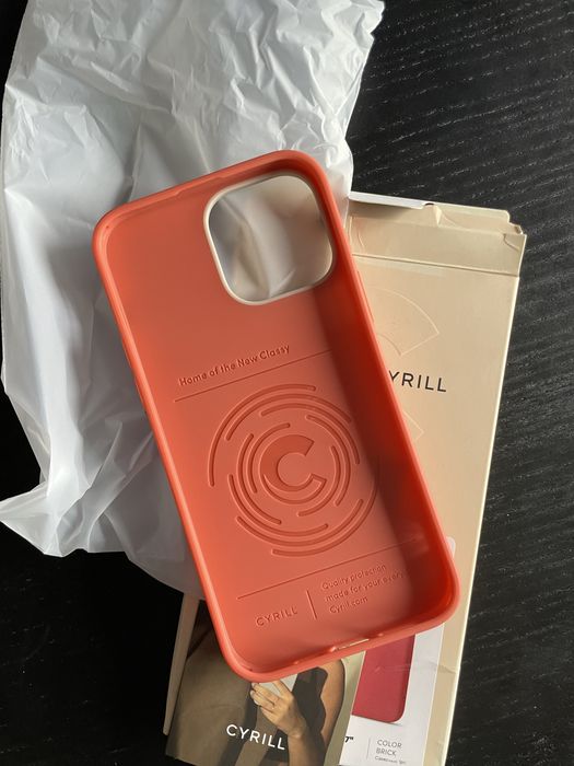 Capa CYRILL Color Brick compatível com iPhone 13 Pro MAX (2021)
