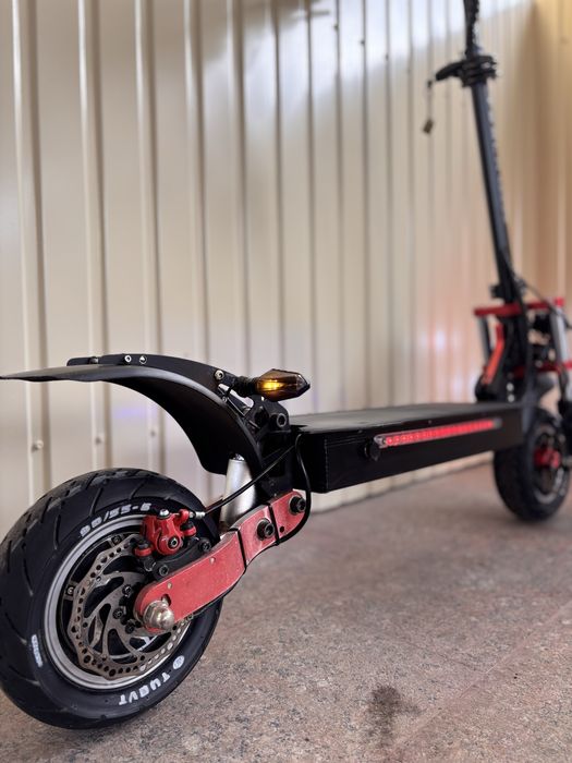 Эоектросамокат tesla 40000