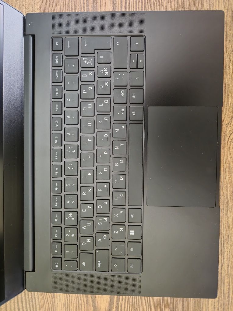 Razer Blade 14 2k Ryzen 9 RTX 3060 16GB/1TB