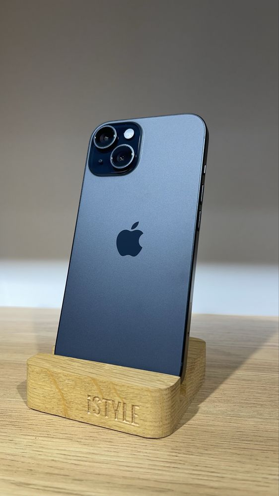 iPhone 15 128GB New 1 year warrenty