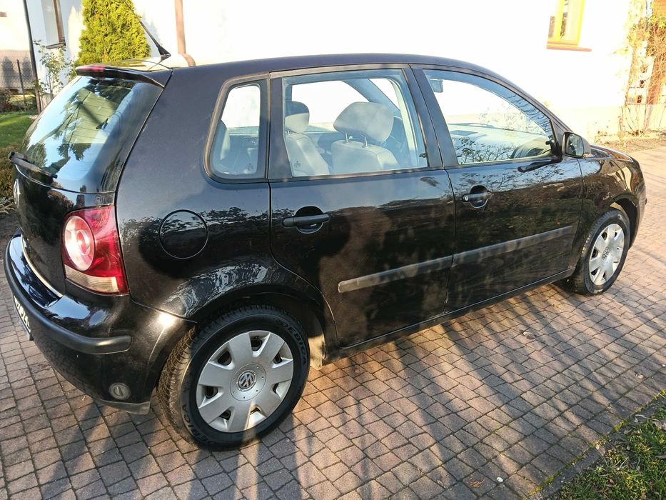 Sprzedam VW Polo  2005r , 1,2 benzyna z gazem , niski przebieg