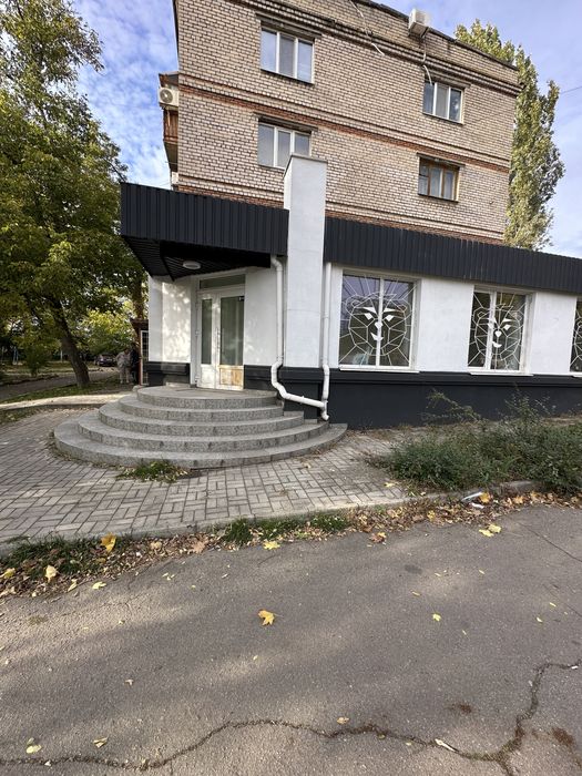 Оренда приміщення район Інтрейду