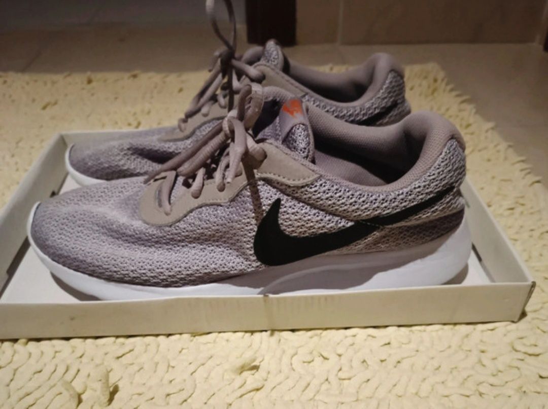 Ténis Nike Desporto