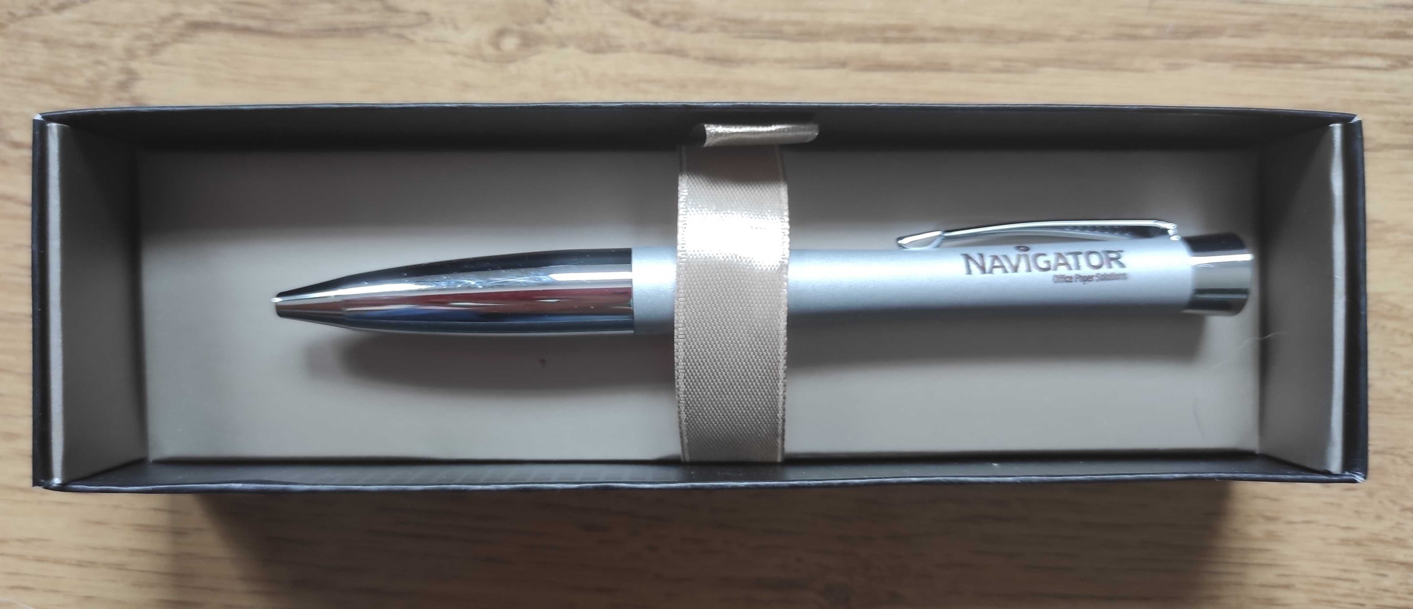 Caneta Parker Urban Fashion Fast Track Silver Lacquer CT Ballpoint Pen