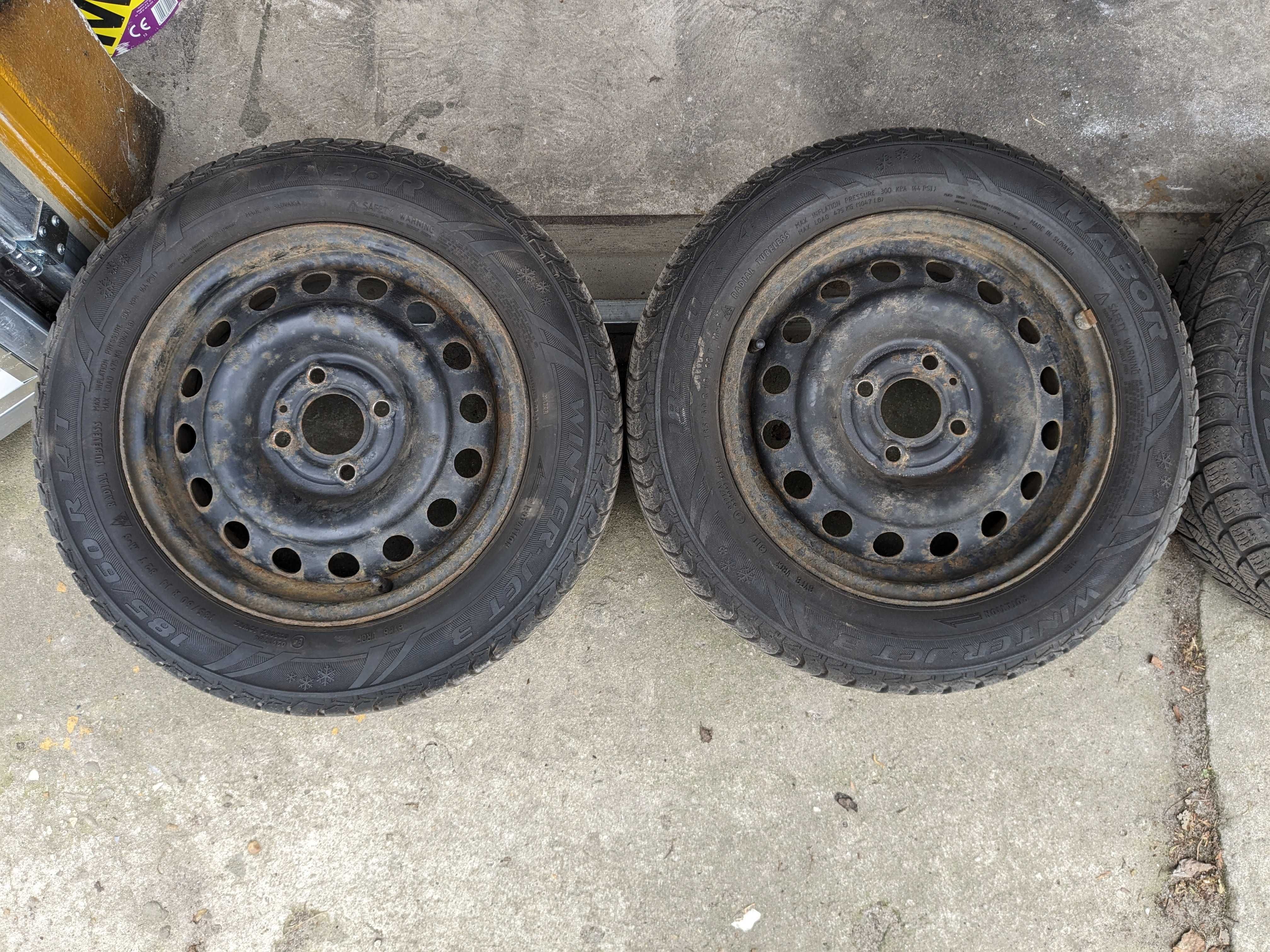 Koła 14" 4x100 Nissan z oponami zimowymi