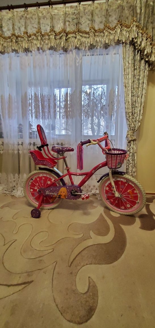 Продаётся детский велосипед на возраст от 6 до 12 лет.  Город Черновцы