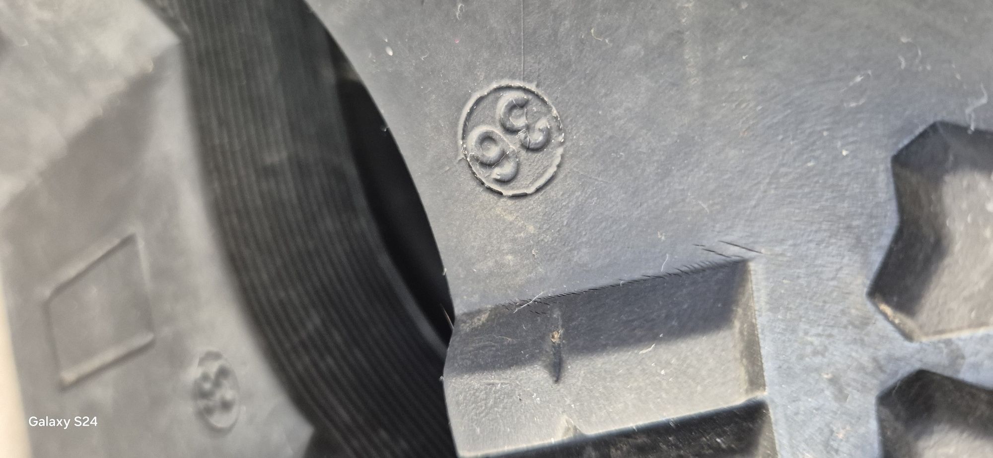 Buty Glany ze skóry w stylu Martens  doc na platformie 36