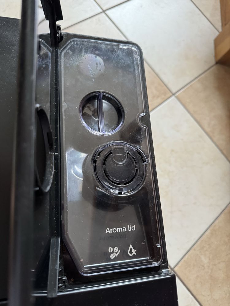 Ekspres do kawy Philips LatteGo EP5330
