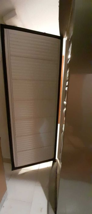 Arca Congeladora Vertical Whirlpool 6th Sense – Inox Categoria A