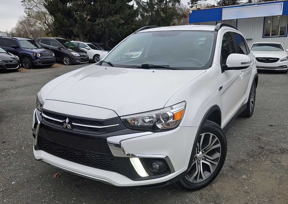Mitsubishi Outlander      2018