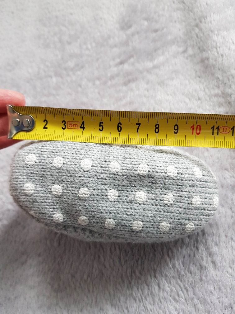 Buciki niemowlęce dł. 11 cm zewn.