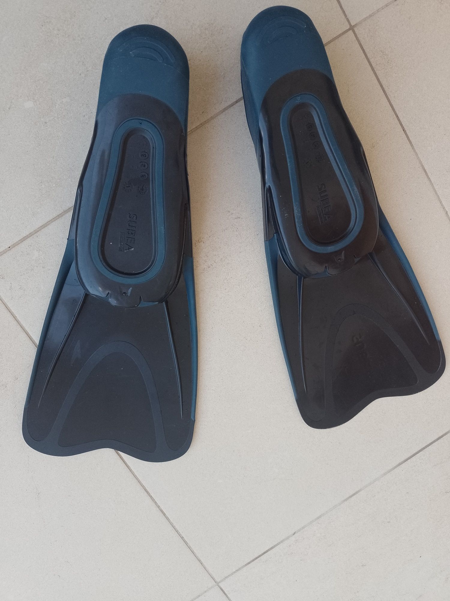 Barbatanas para nadar.