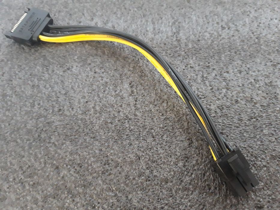 Перехідник живлення  відеокарти 2molex - 8pin/6pin/SATA-6pin