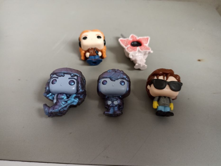 Kinder Joy stranger things