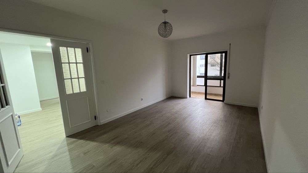 Apartamento T1 Feijo