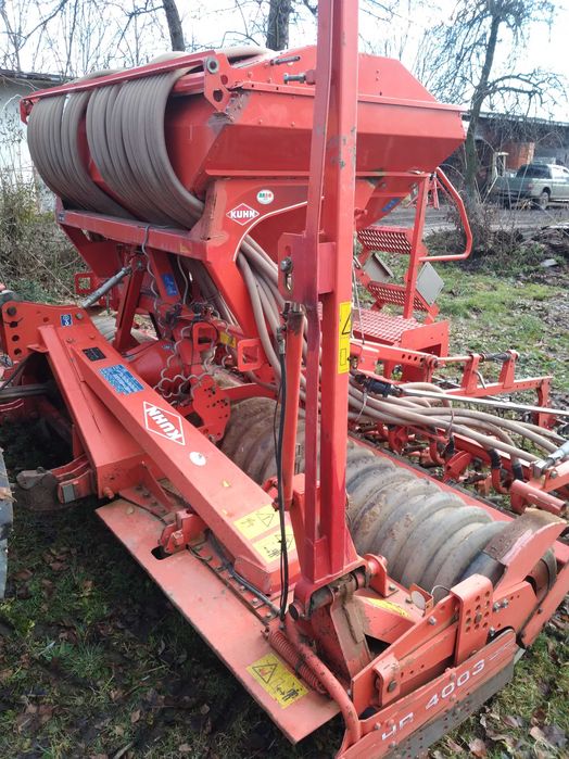 kuhn venta lc 402  2006r agregat uprawowo siewny  siewnik brona wirowa