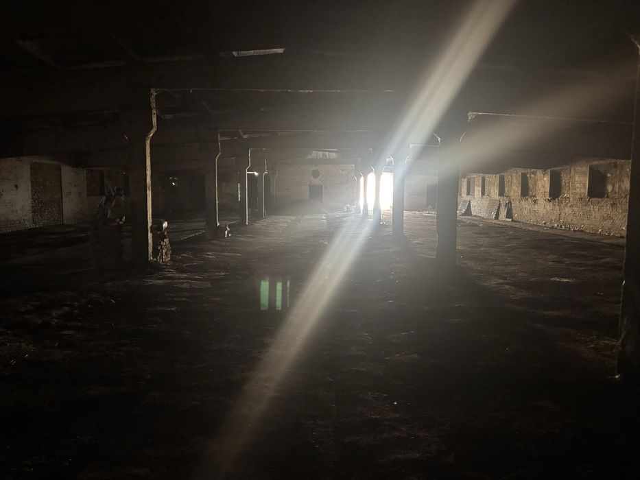 Продам приміщення