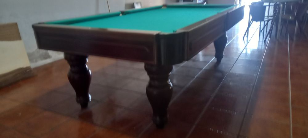 Bilhar usado  carrinho   mais pequeno que o normal *montagem incluída