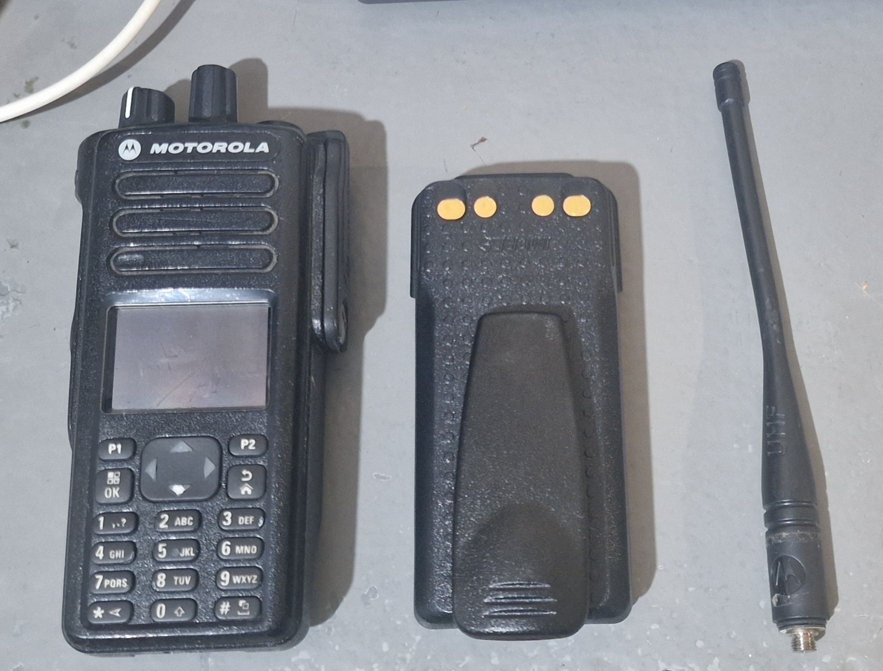 Радіостанція Motorola DP4800 з AES-256 б.в. не нова, але стан відмінни