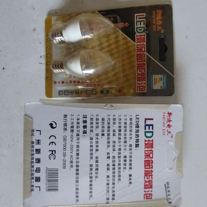 Lampada Led casquilho E12 220v NOVAS [Novo Preço]