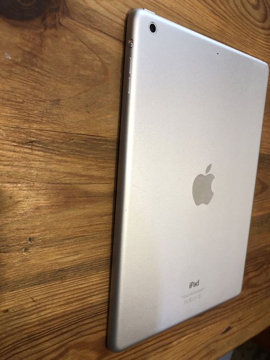 Apple Ipad Air 16Gb в идеальном состоянии