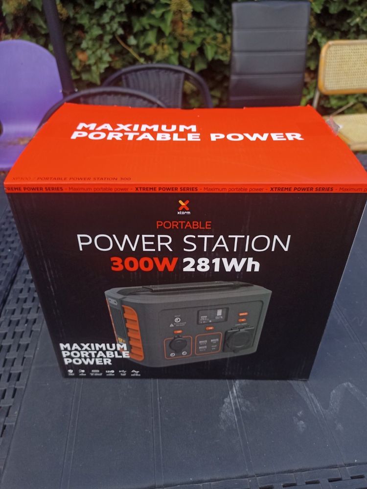 Продам  Power Statio Зарядна станція Xtorm XP300U 300 Wh