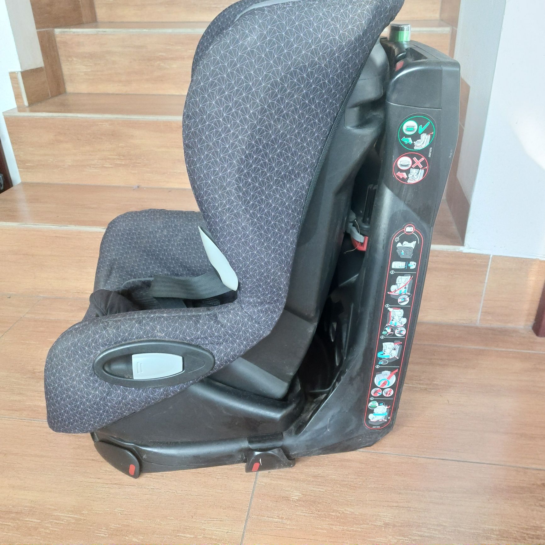 Fotelik Maxi Cosi Axiss