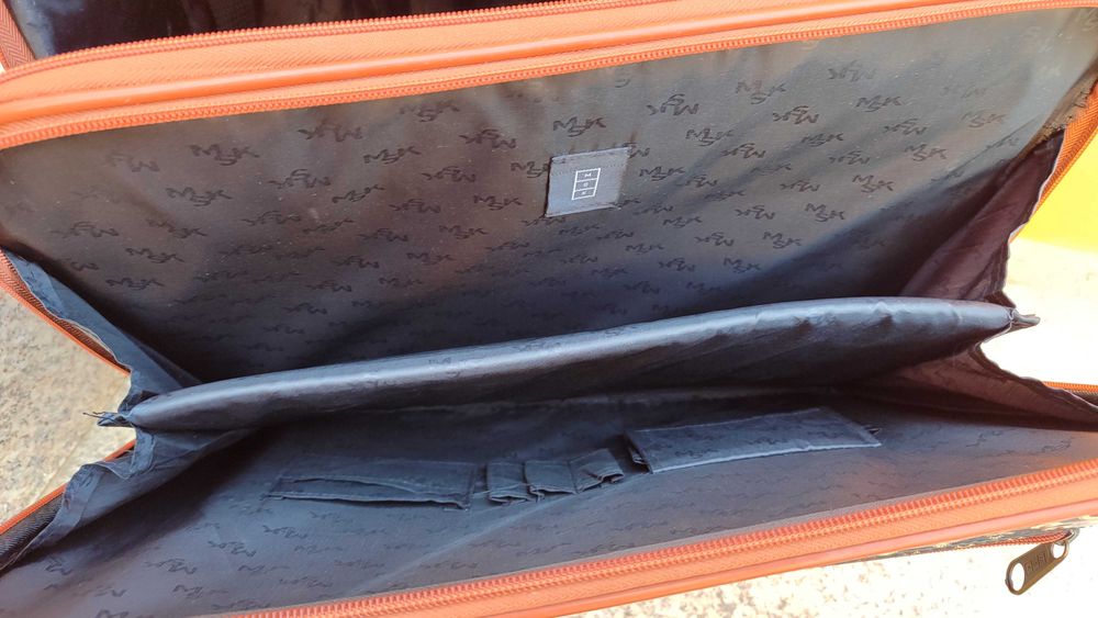 Mala com rodas - Misako