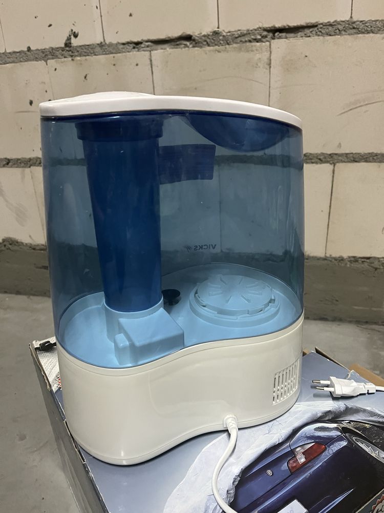 Nawilżacz powietrza Vicks V-5200S kaz duży zbiornik