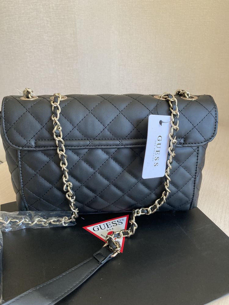 Жіноча сумочка guess Illy quilted convertible crossbody