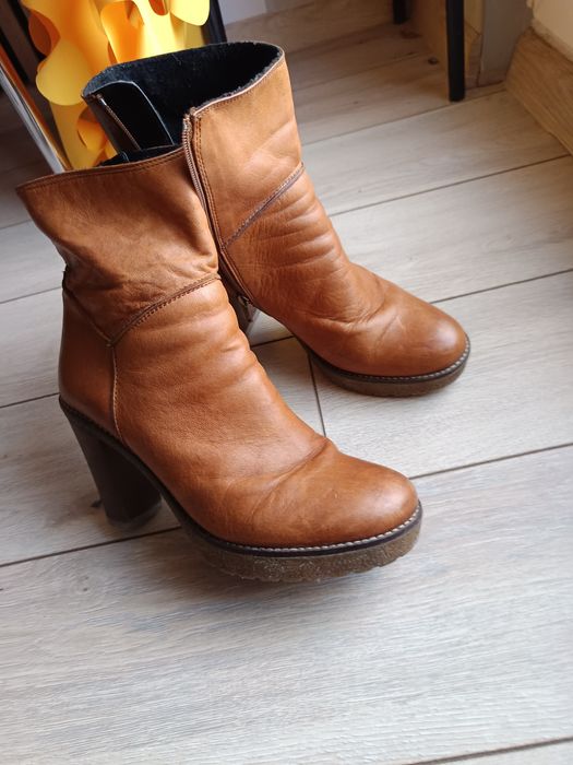 Kozaczki skórzane 39