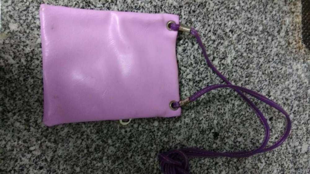 Conjunto carteiras e relógio Violetta