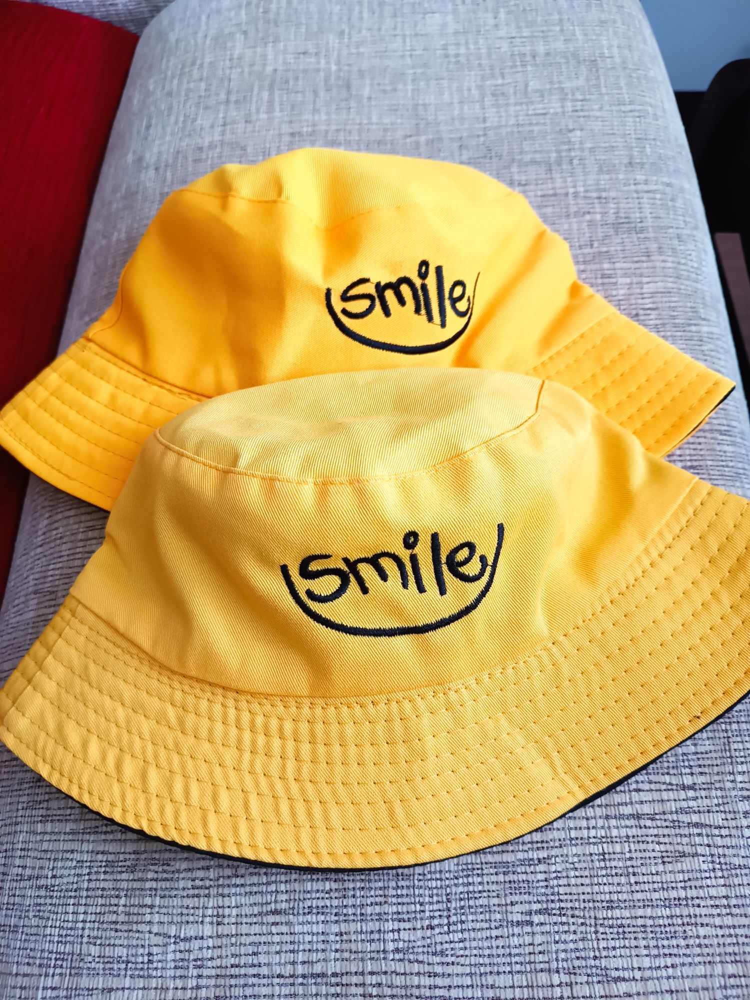 Панама двостороння Smile жовто-чорна