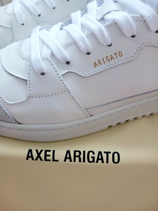 Botas Novas Axel Arigato