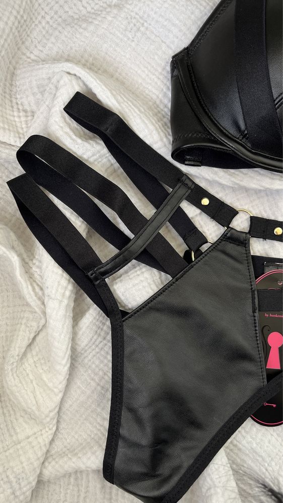 комплект білизни hunkemoller