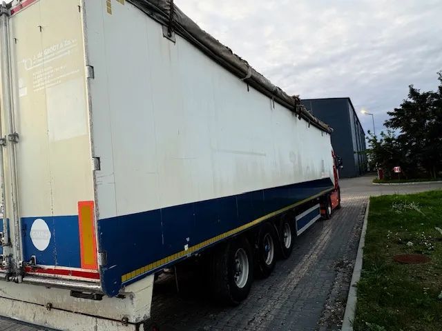 Knapen  Naczepa ruchoma podłoga KNAPEN