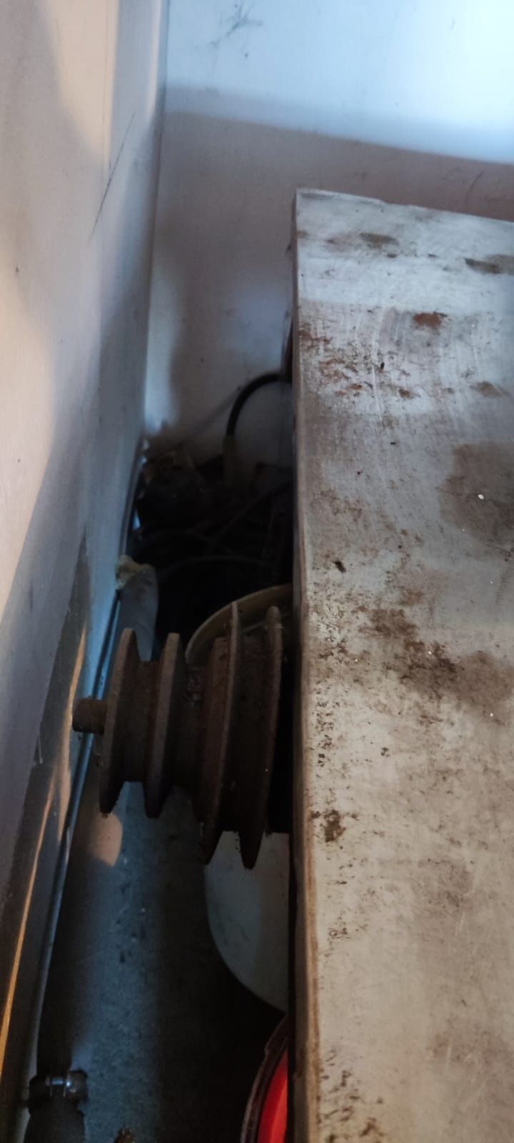 cyrkularka + silnik 3,5kW
Cena 2000zł do negocjacji