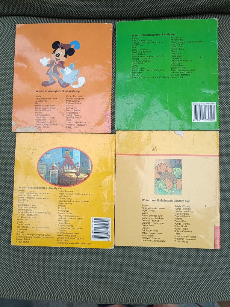 Walt Disney miniksiazki Toy Story, Pocahontas, Ksiaze i zebrak,