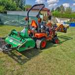 Wynajem traktorek ogrodowy Kubota BX 4x4 - ładowarka i glebogryzarka