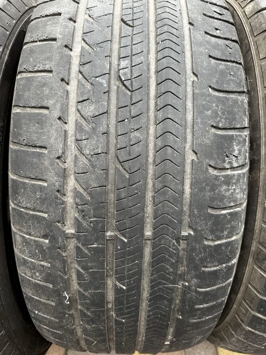 Продам всесезонну резину Run Flat goodyear 285/45 R20