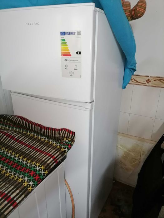 Frigorífico e congelador Semi novo