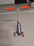 Hulajnoga trójkołowa Oxelo B1 500 Decathlon świecąca