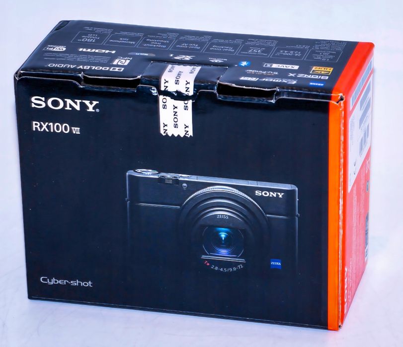 Sony DSC-RX100 M7 – kompaktowy aparat premium